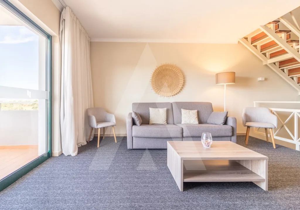 Séjour - 2-Bedroom Apartment with Pool in Carvoeiro