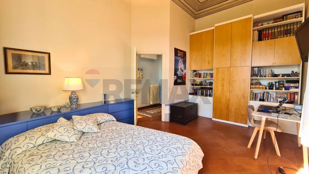 Chambres - Historic Villa with Panoramic Terrace in Lastra a Signa