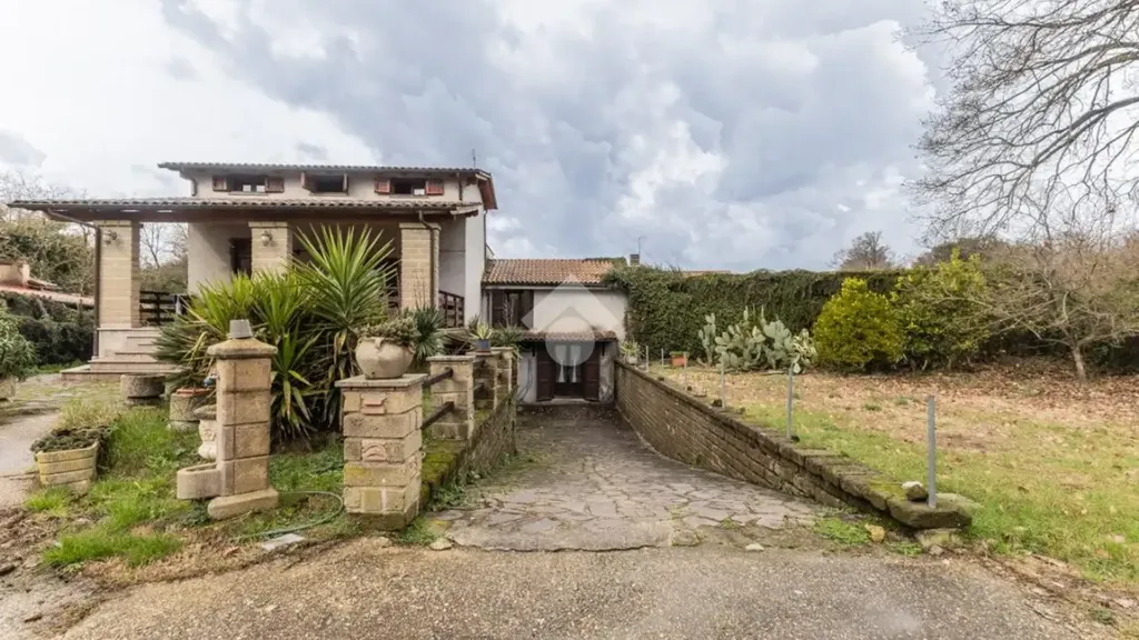 Välivaade - Villa with Private Garden in Bracciano