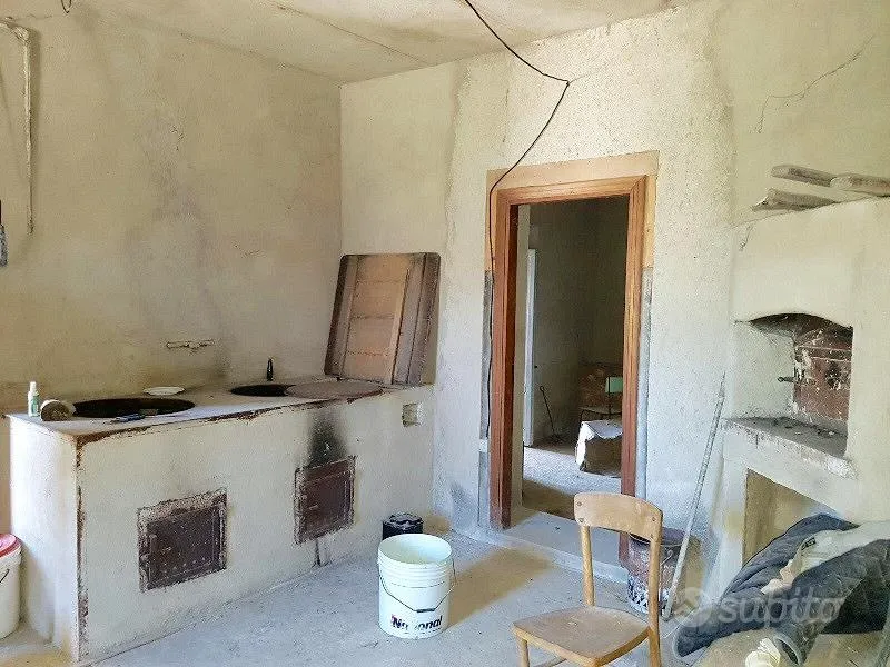 Cuisine - Rustic Farmhouse with Olive Grove in Lapio
