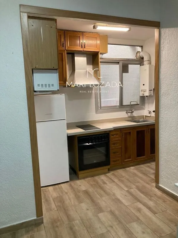 Kitchen - Furnished Flat in L'Illa Perduda, Valencia
