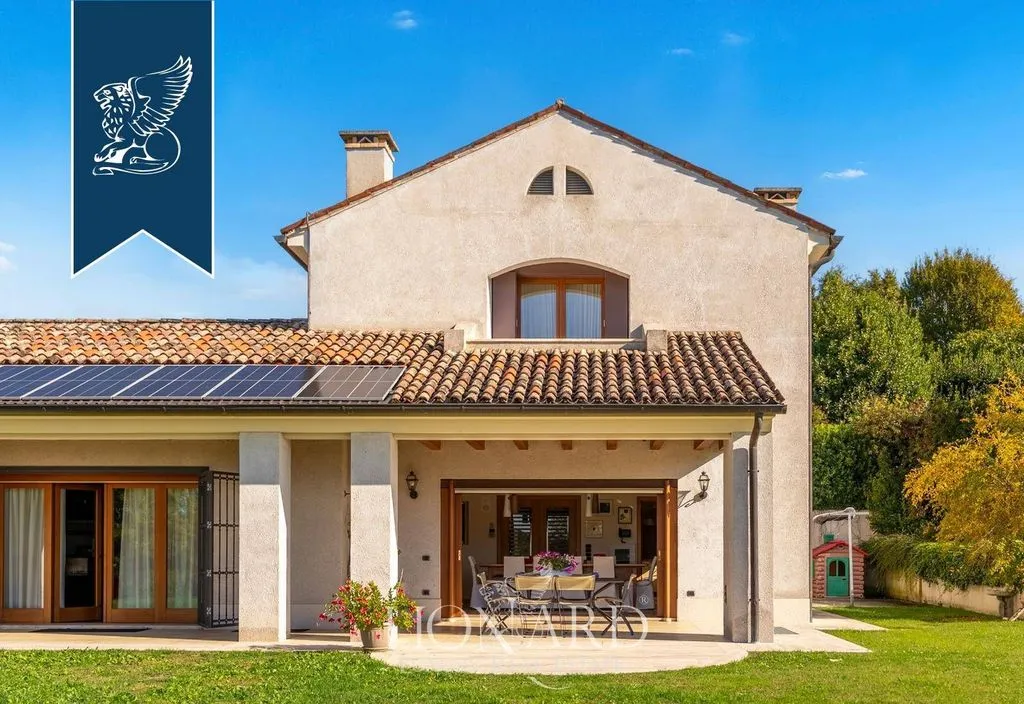Exterior - Luxury Villa with Private Park in Conegliano