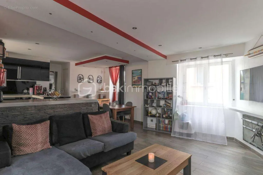 Soggiorno - Town House with Balneotherapy Bath in Vert-le-Grand