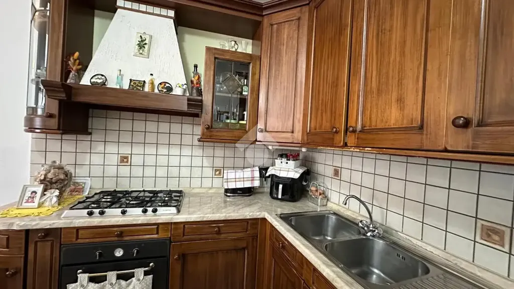 Cuisine - Renovated Apartment in Spoleto