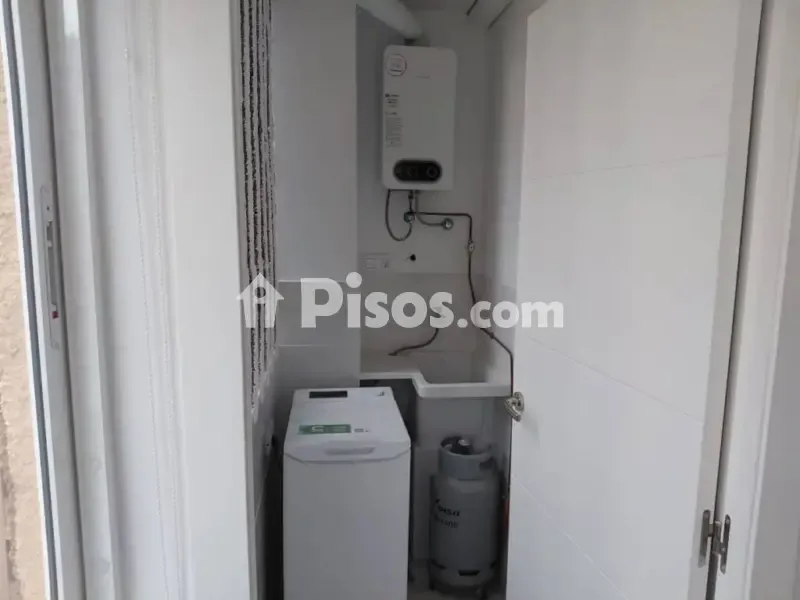 Pesuköök - Fully Renovated Flat with Balcony in La Salle