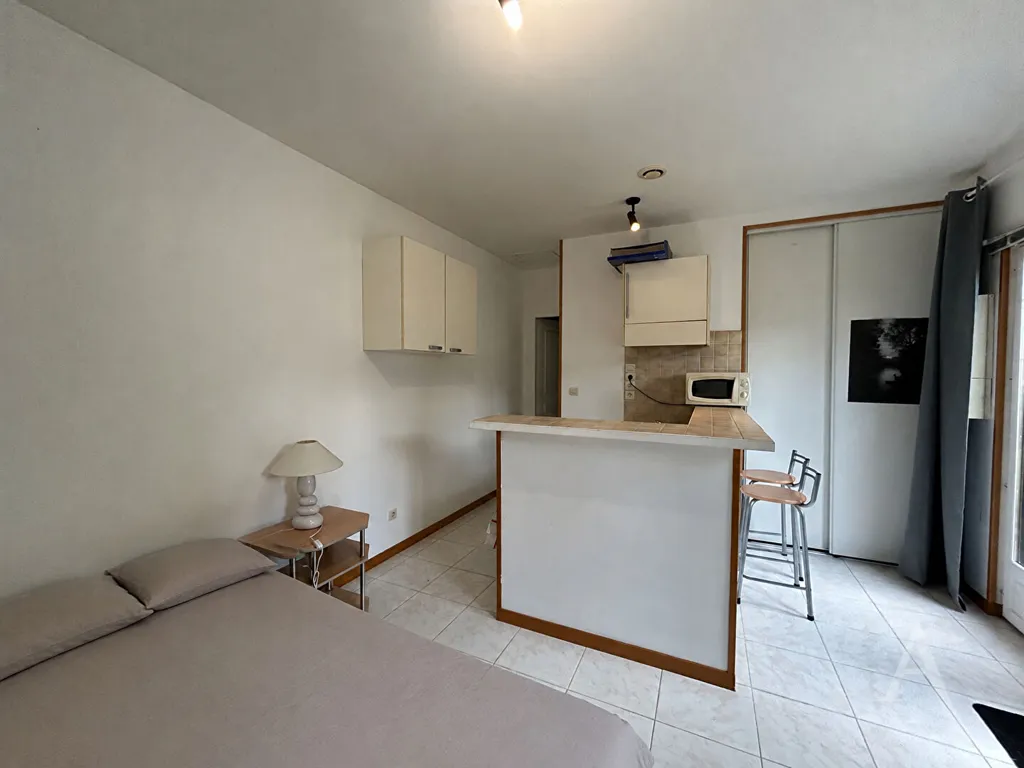 Magamistoad - Studio with Balcony in Bourges Centre