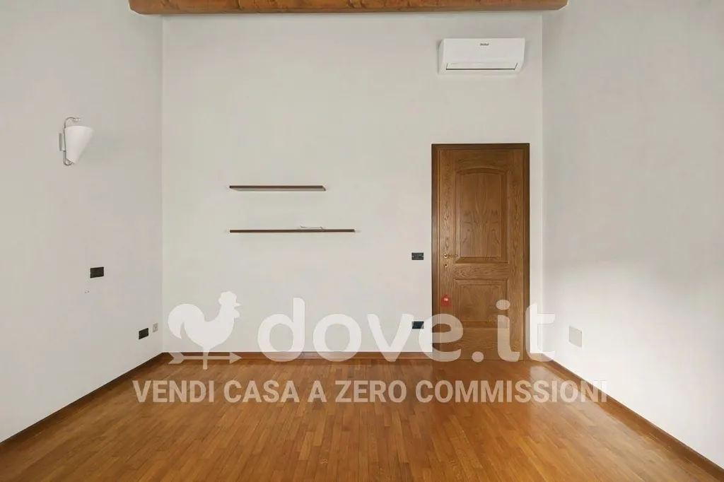 Pièces - Terraced House with Private Garden in Ferrara