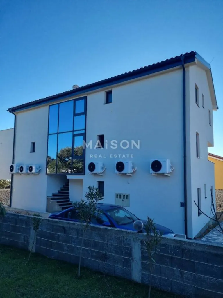 Välivaade - Three-Bedroom Apartment with Private Pool in Kolan