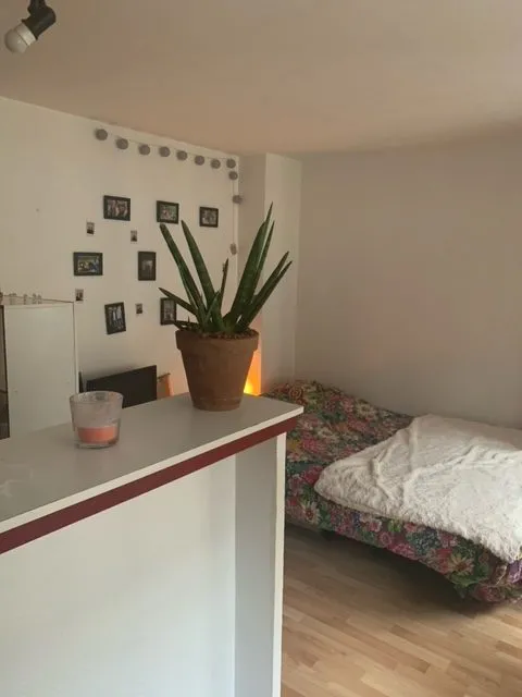 Bedrooms - Studio with Courtyard in Strasbourg's Krutenau