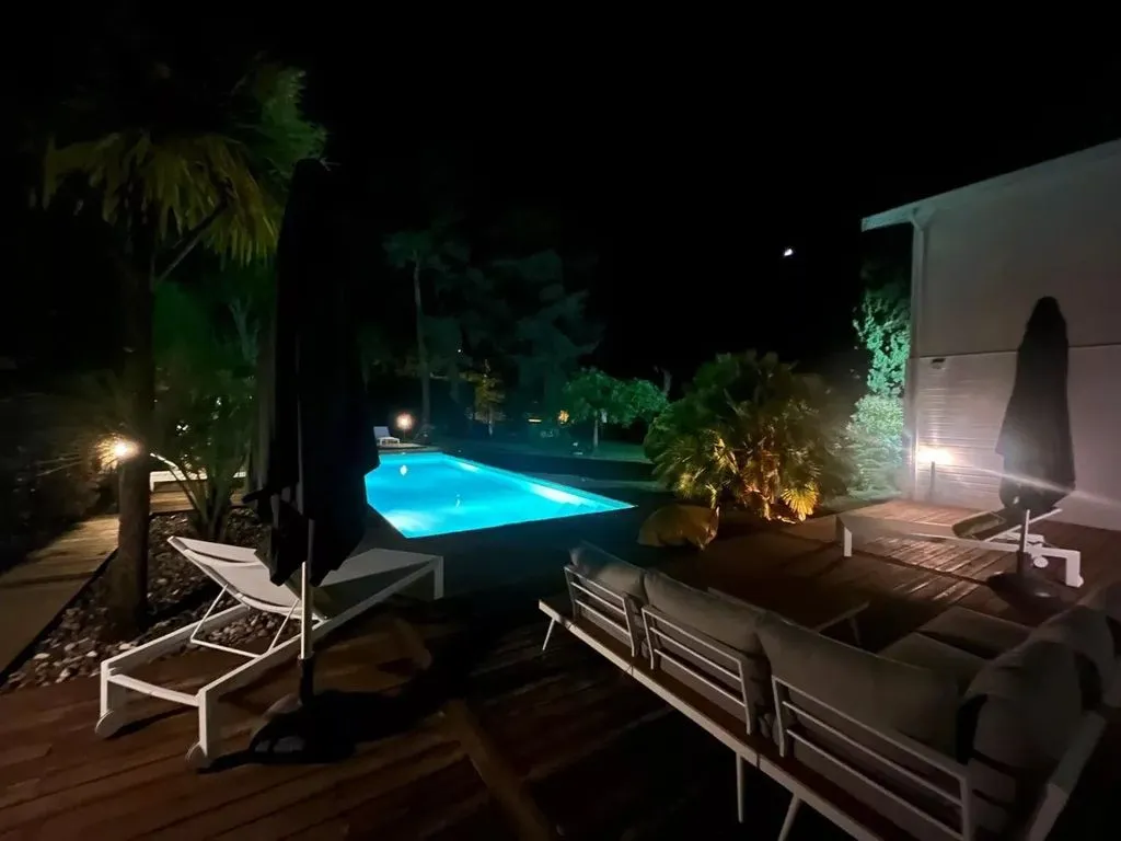 Piscine - Maison de Luxe avec Piscine à Pessac