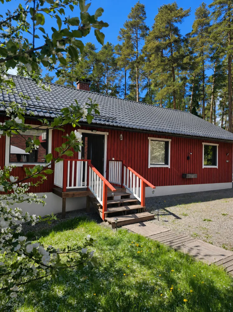 Välivaade - Spacious House with Garden in Nousiainen