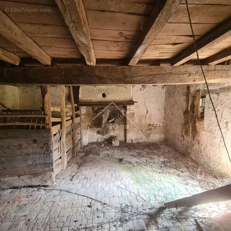 Rooms - Rural Property with Panoramic Views in Gipcy
