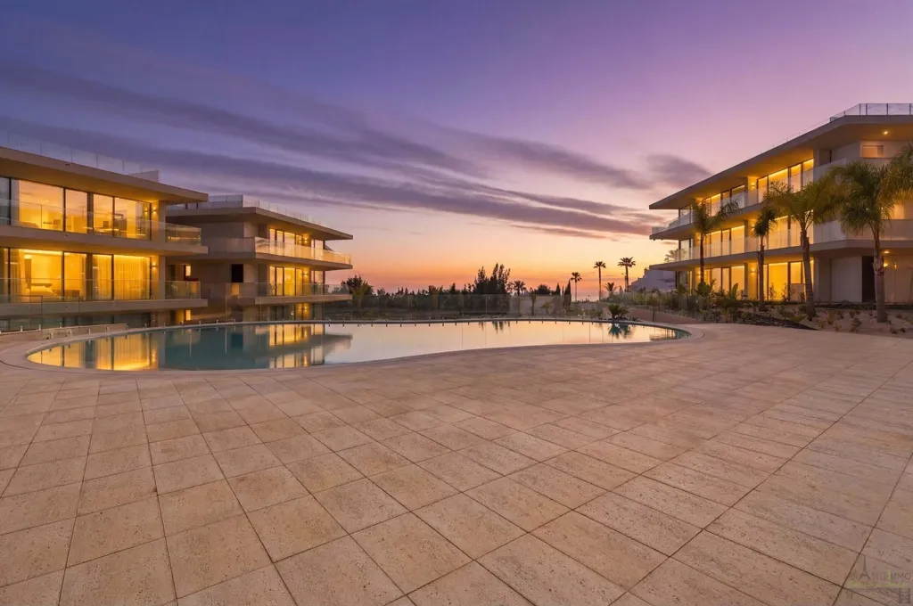 Bassein - Luxury Flat with Sea Views in Carvoeiro