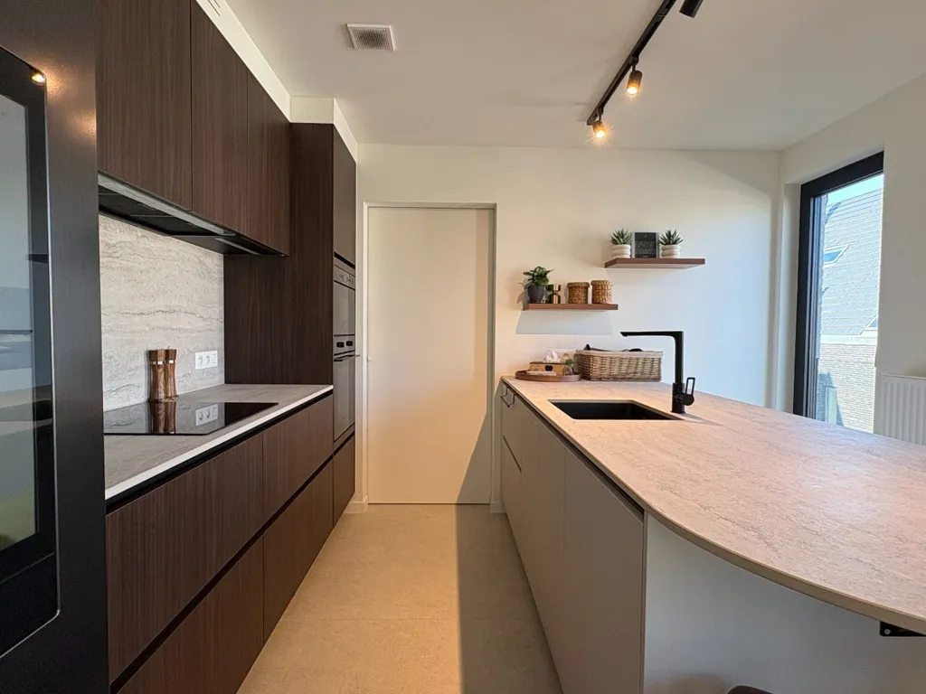Cucina - Penthouse with River View in Over-Leie