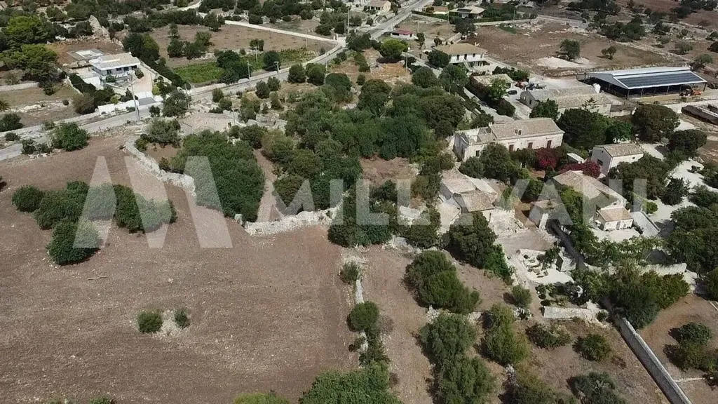 Õhuvaade - Rustic Property with Olive Trees in Modica