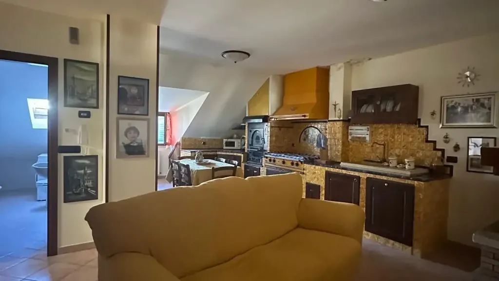 2-room apartment in IT