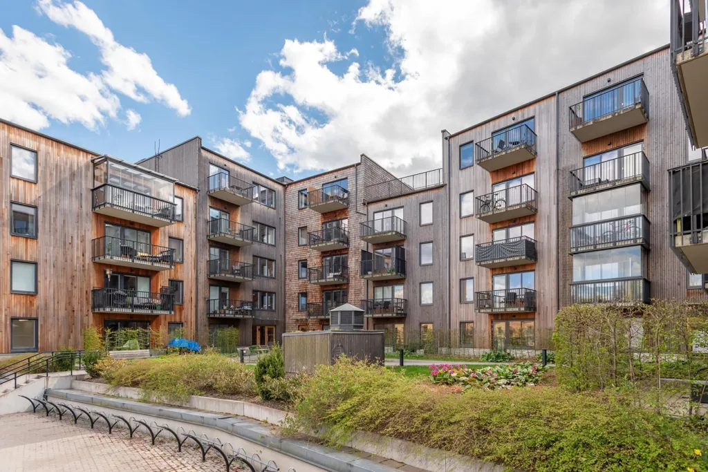 Exterior - Modern Flat with Balcony in Södra Ladugårdsängen
