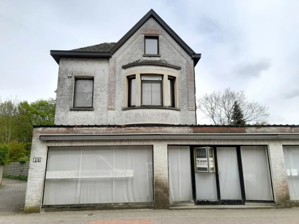 Exterior - Mixed-Use House with Garden in Nijlen