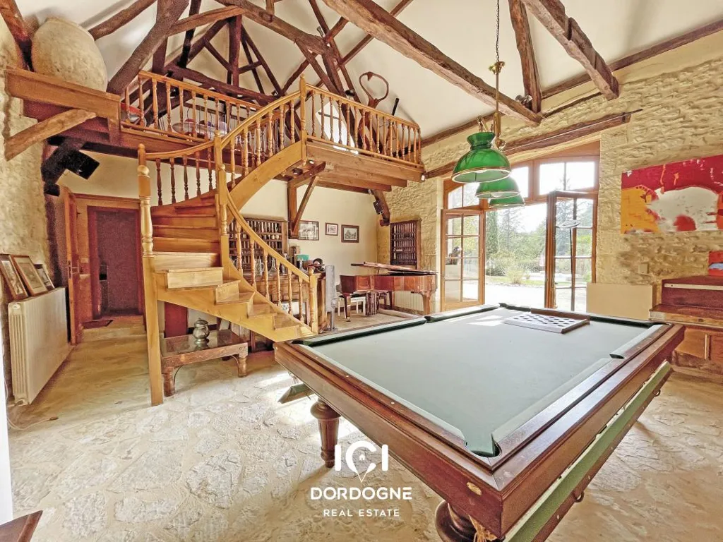 8-room house in Le Bugue
