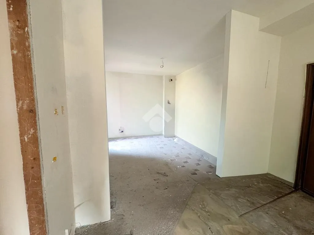 Toad - 4-Bedroom Apartment with Balconies in Piacenza