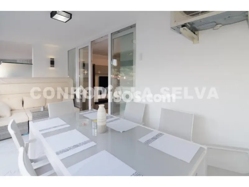 Dining Room - Reformed Apartment with Balcony in Fenals