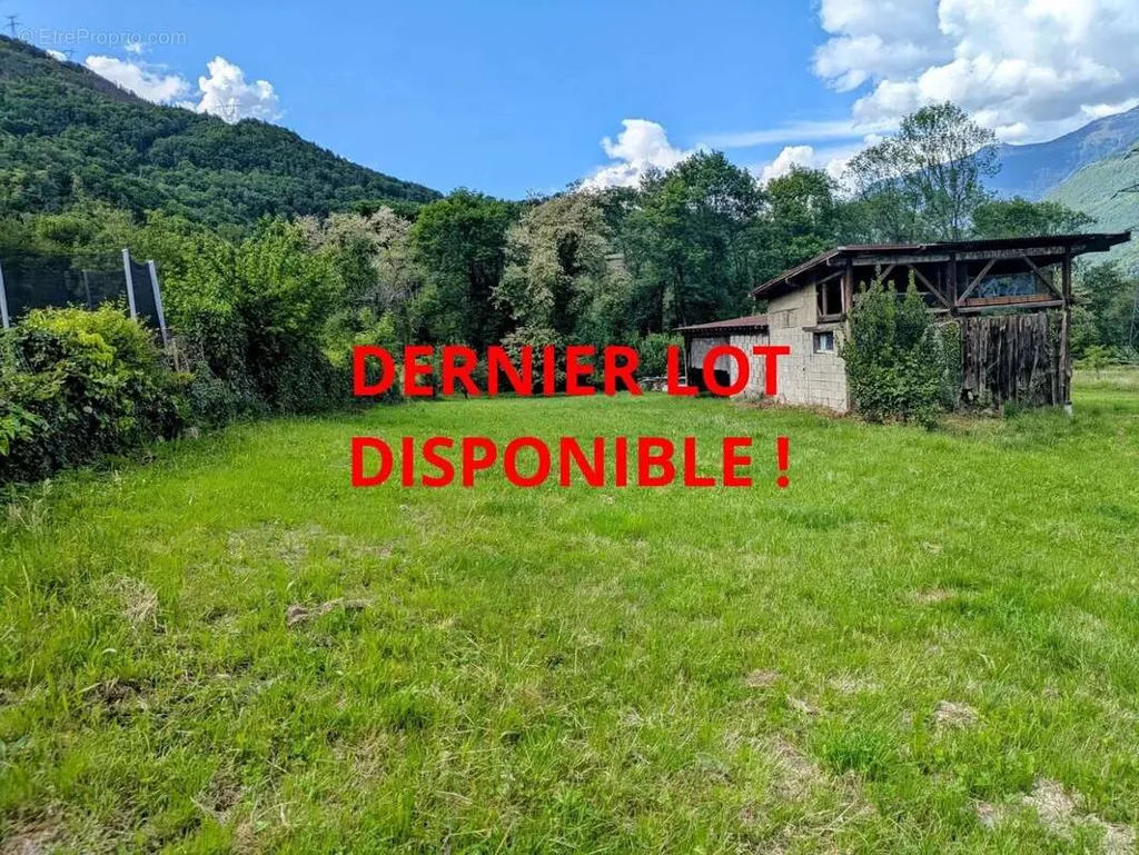 Aed - Plot for Future House with Mountain View