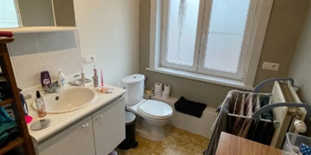 Salles de bain - Appartement au Calme avec Jardin à Rollegem