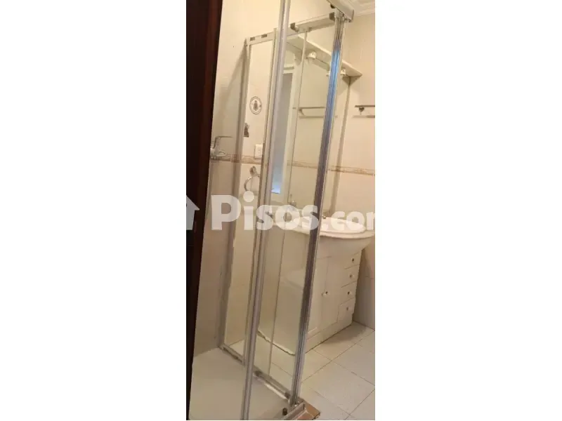 Salles de bain - Fully Renovated Flat with Parking in San Luis