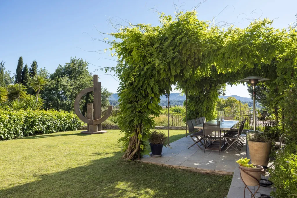 Aed - Charming Mas with Pool near Mougins