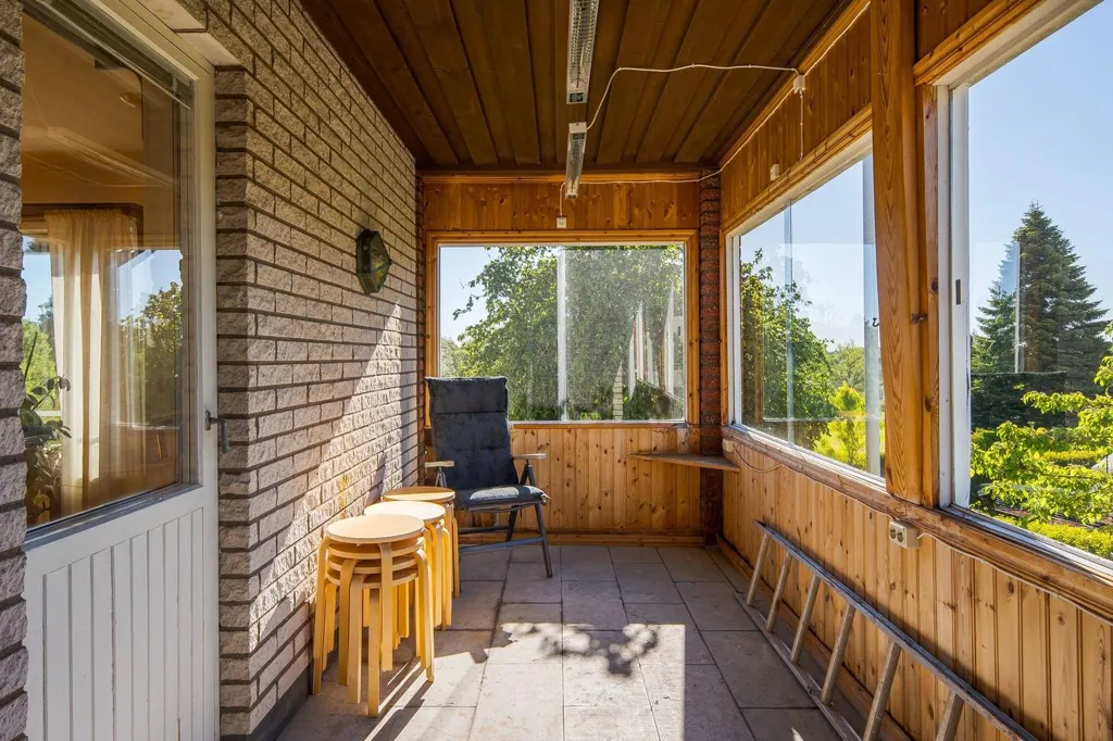 4-toaline maja asukohas Skövde kommun