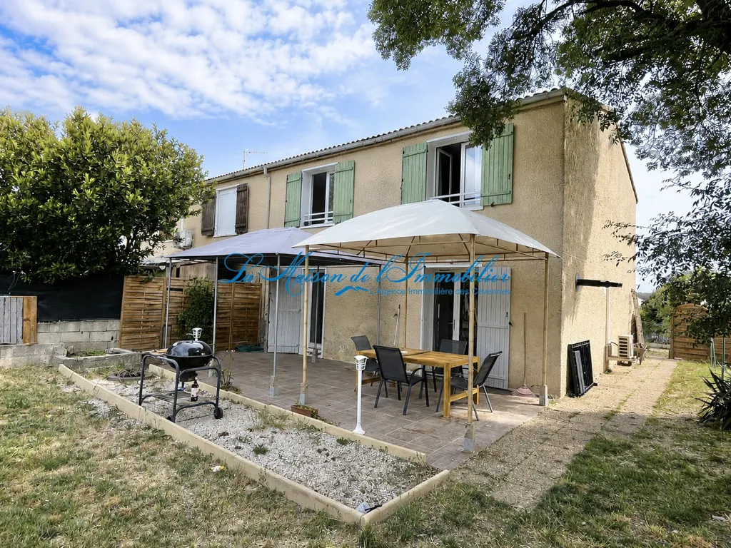 Terrasse - Maison au Calme avec Terrasse à Rousson