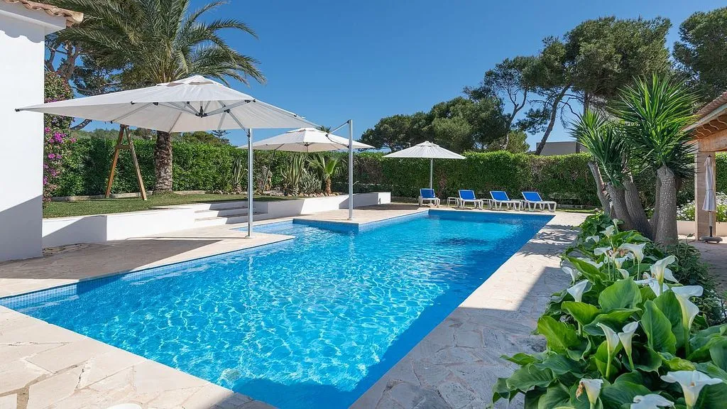 Piscine - Modernised Ibicenco Villa with Pool in Cala d'Or