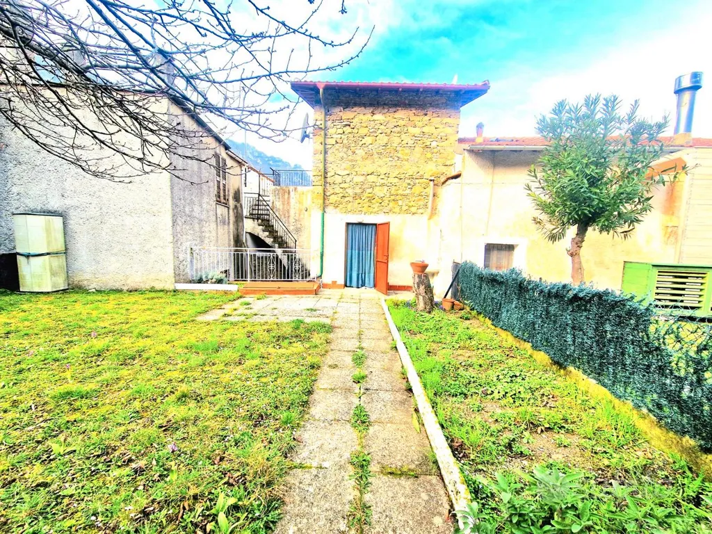 Jardin - Apartment with Private Garden in Castelbianco
