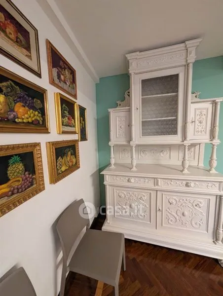Salle à manger - Fully Furnished Apartment in Historic Centre, Modena