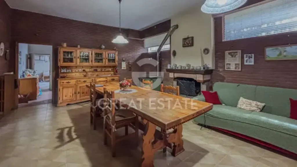 Salle à manger - Villa with Panoramic View near Lake, Piegaro