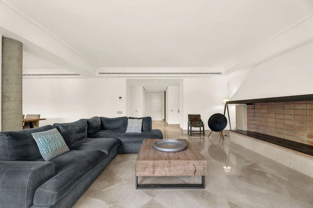Elutuba - Luxury Flat with Pool Views in Marbella East