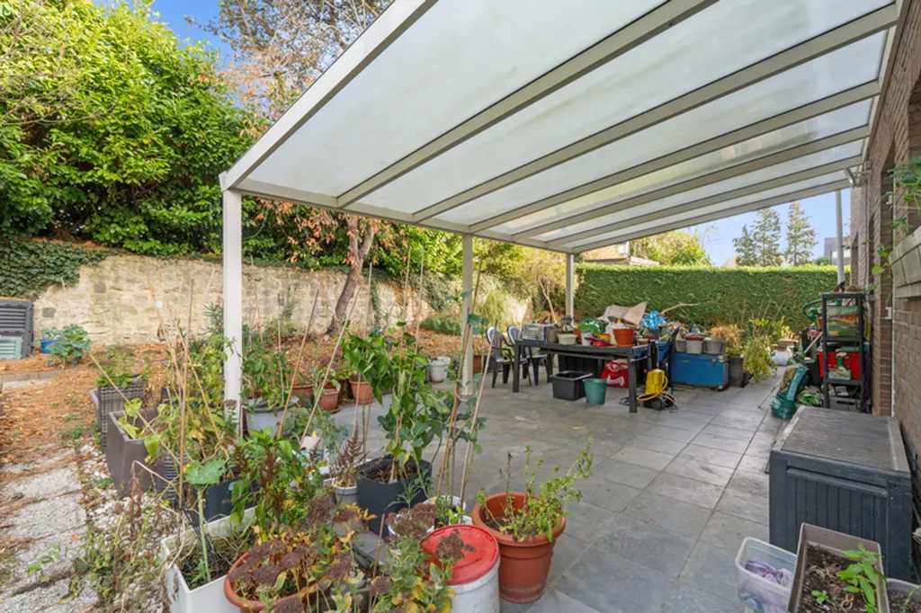 Terrasse - Villa à Rénover dans un Quartier Calme à Sterrebeek