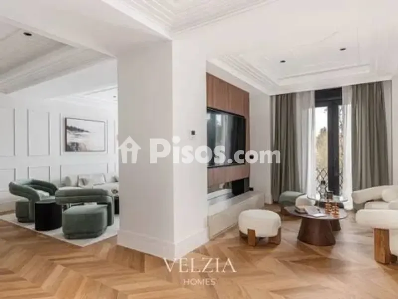 Elutuba - Luxury Flat with Balcony in Salamanca, Madrid
