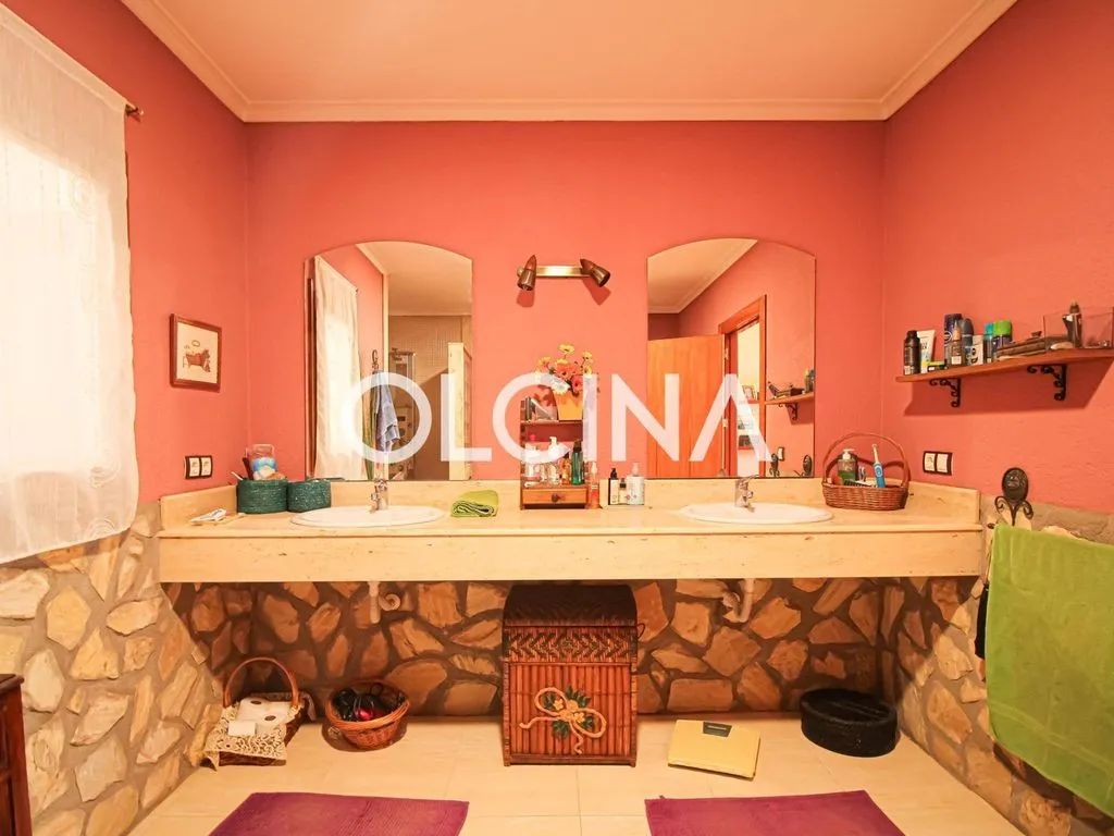 Vannitoad - Luxury Chalet with Mountain Views in Alcoy