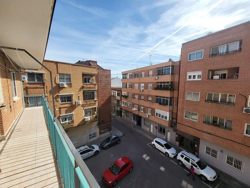 Balcon - Apartment with Terrace in Coslada Pueblo