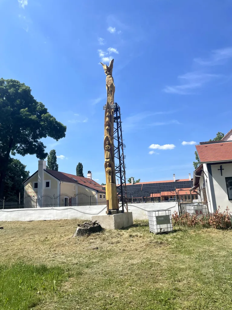 Historic Villa with Event Space in Nemesvita