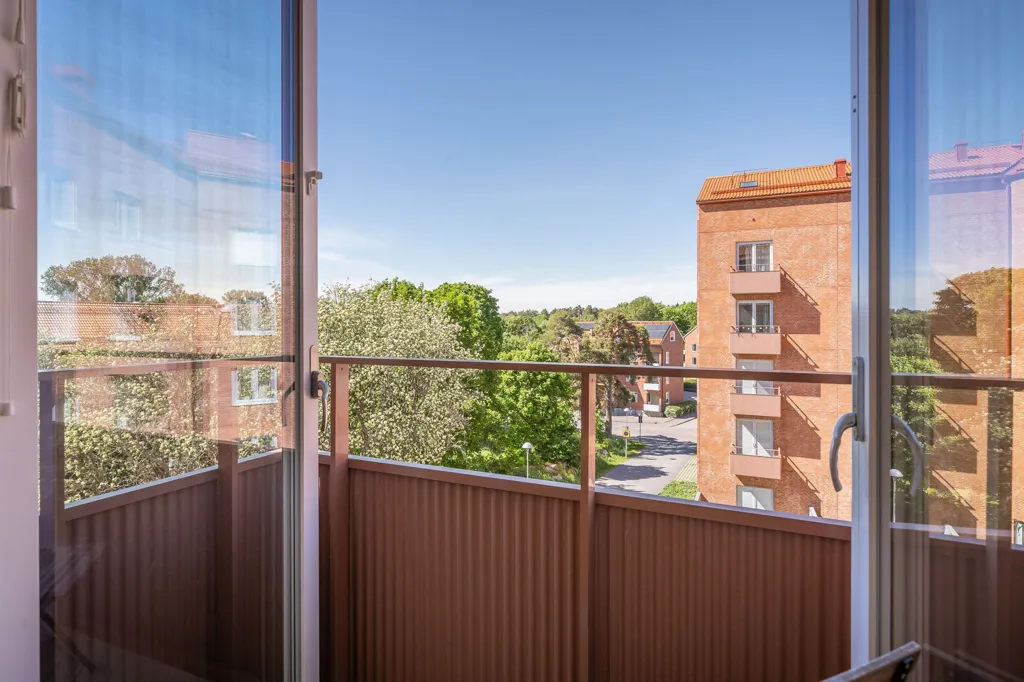 Balcone - Apartment with Balcony in Linköping