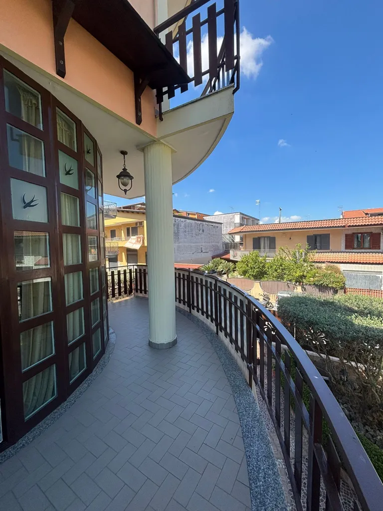 Balcon - Villa with Terrace in Melito di Napoli