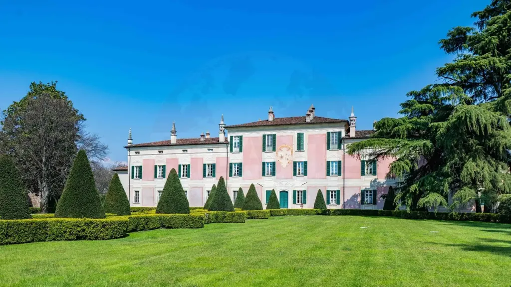 Välivaade - Duplex in Exclusive Residence, Castegnato