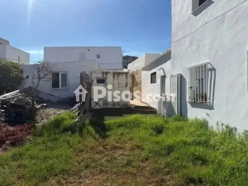 Aed - Rustic House with Two Units in Facinas