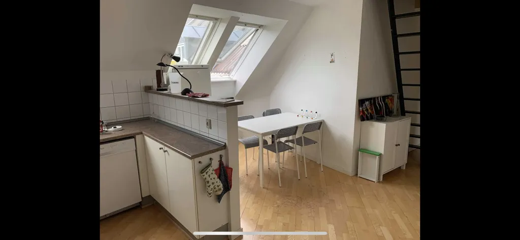 Köök - Renovated Room in Aalborg Centre