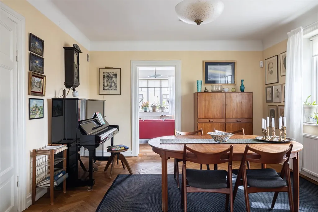 Sala da pranzo - Villa with 5 Bedrooms in Lund