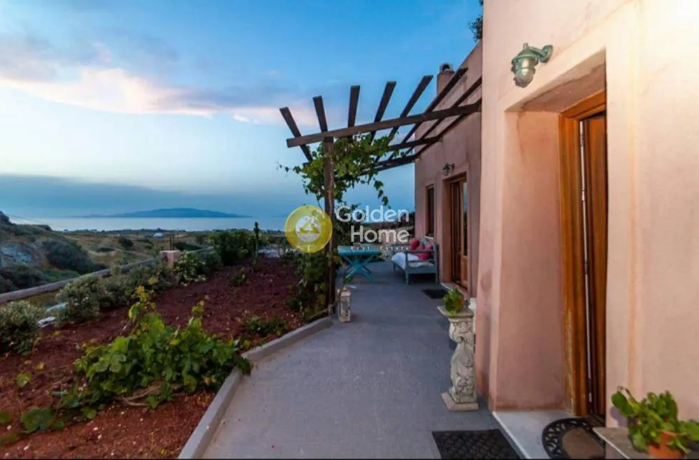 Terrass - Luxury Villa with Sea View in Santorini