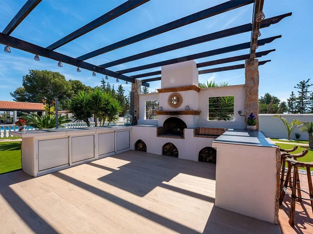 Terrass - Villa with Pool and Terrace in Los Dolses