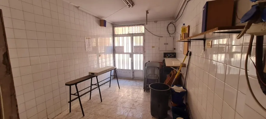Pesuköök - Charming House with Potential in Sant Joan de Moró